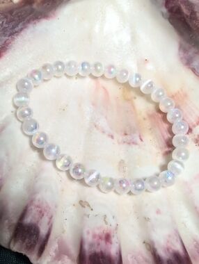 Rainbow Selenite 6mm